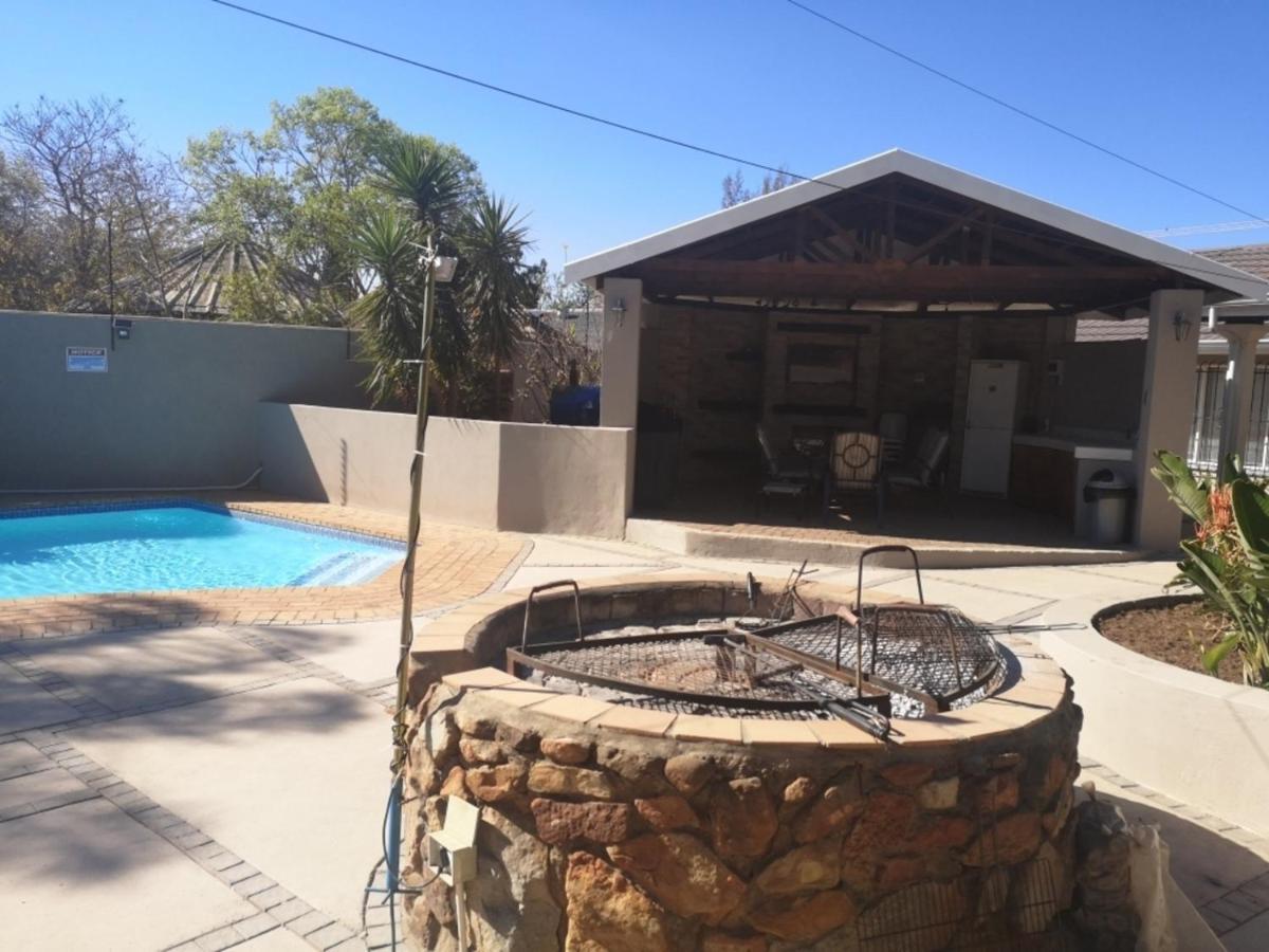 The Bosau Guest House Pretoria-Noord エクステリア 写真