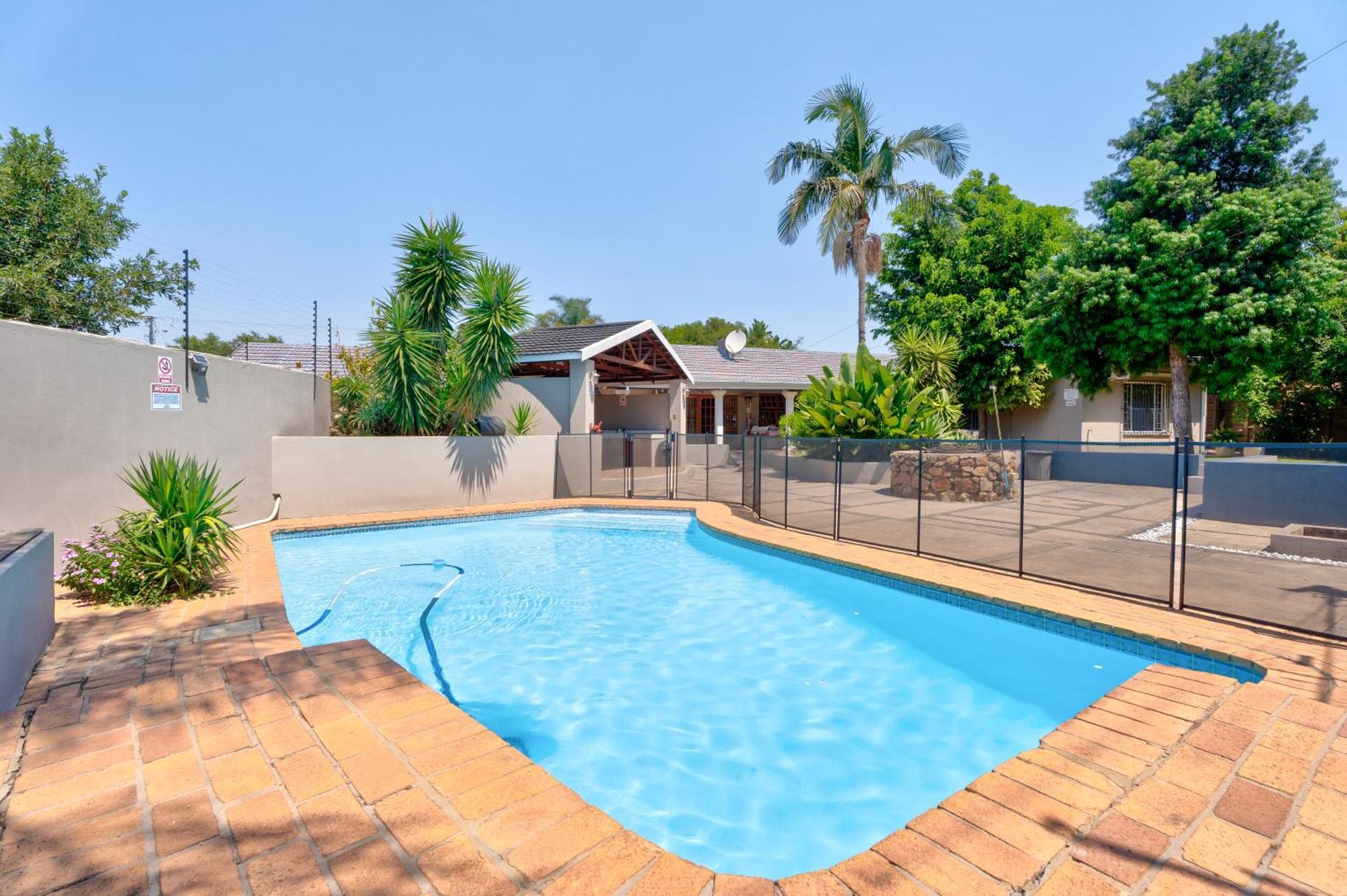 The Bosau Guest House Pretoria-Noord エクステリア 写真