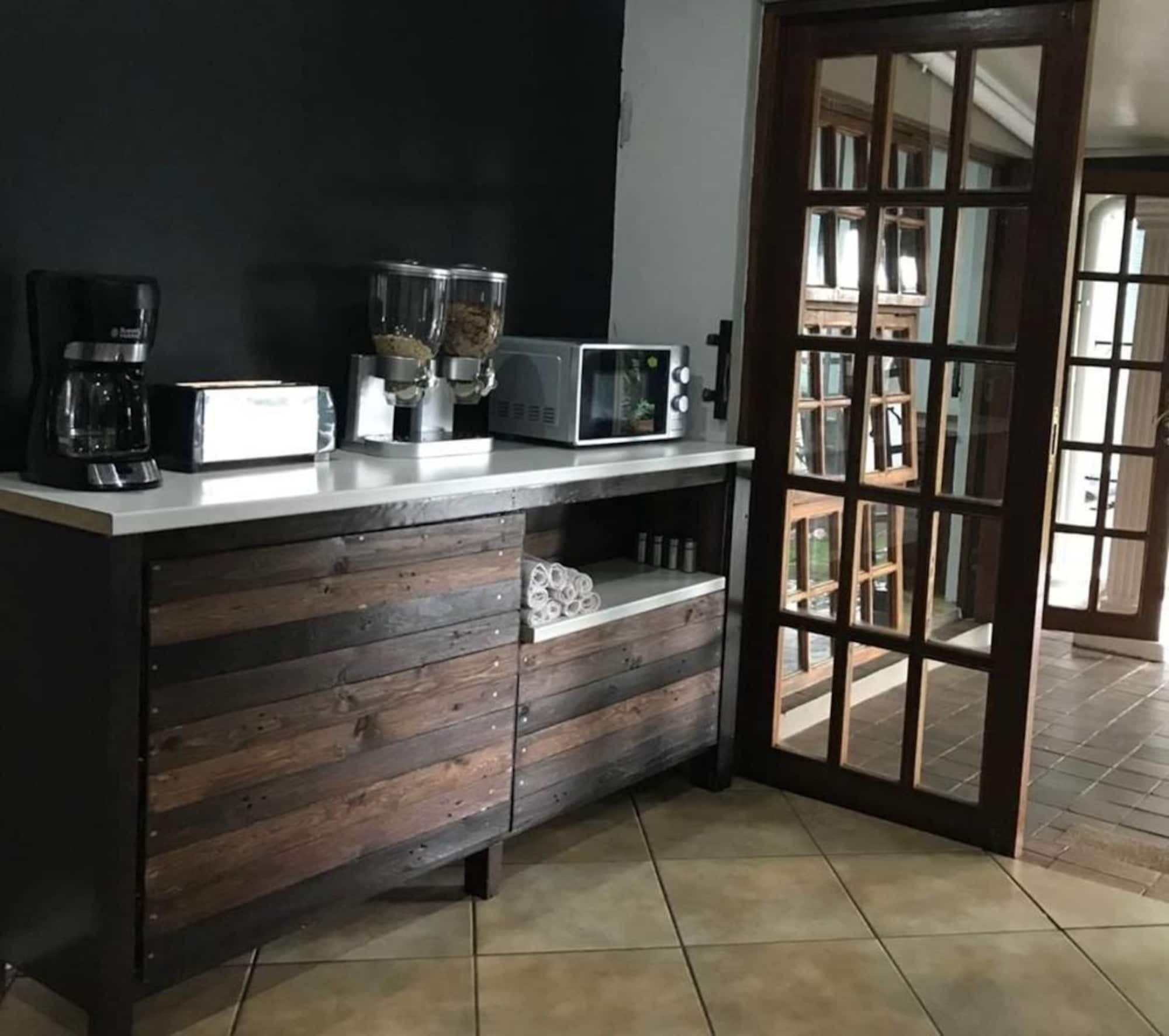 The Bosau Guest House Pretoria-Noord エクステリア 写真
